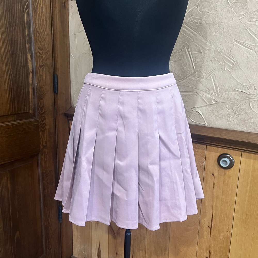 NWT Urban Daizy Pleated Mini Skirt